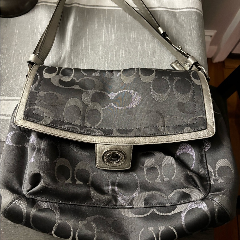 EUC -Coach Gray Signature Shoulder Bag